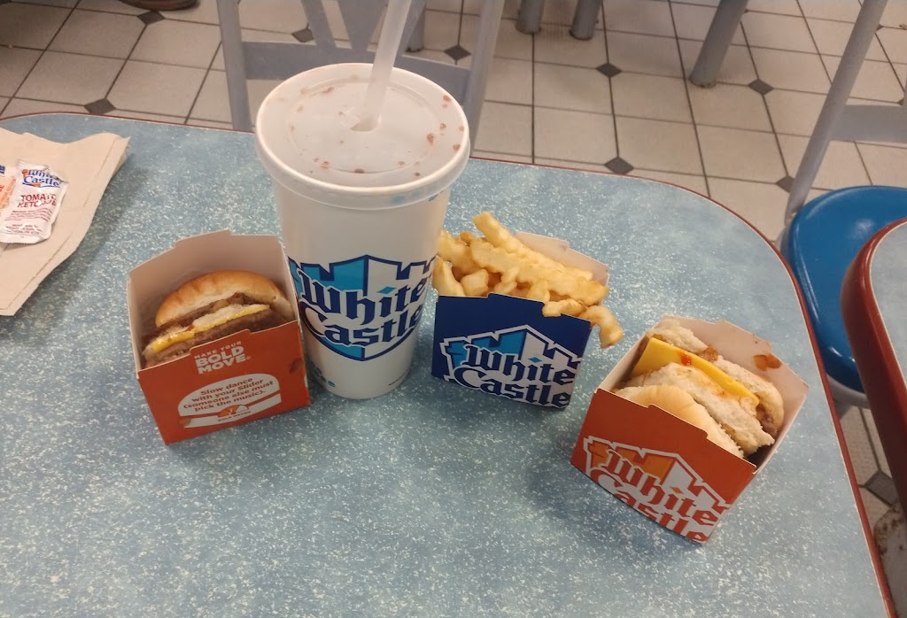 White Castle | 2458 US-22, Union, NJ 07083, USA | Phone: (908) 964-0745