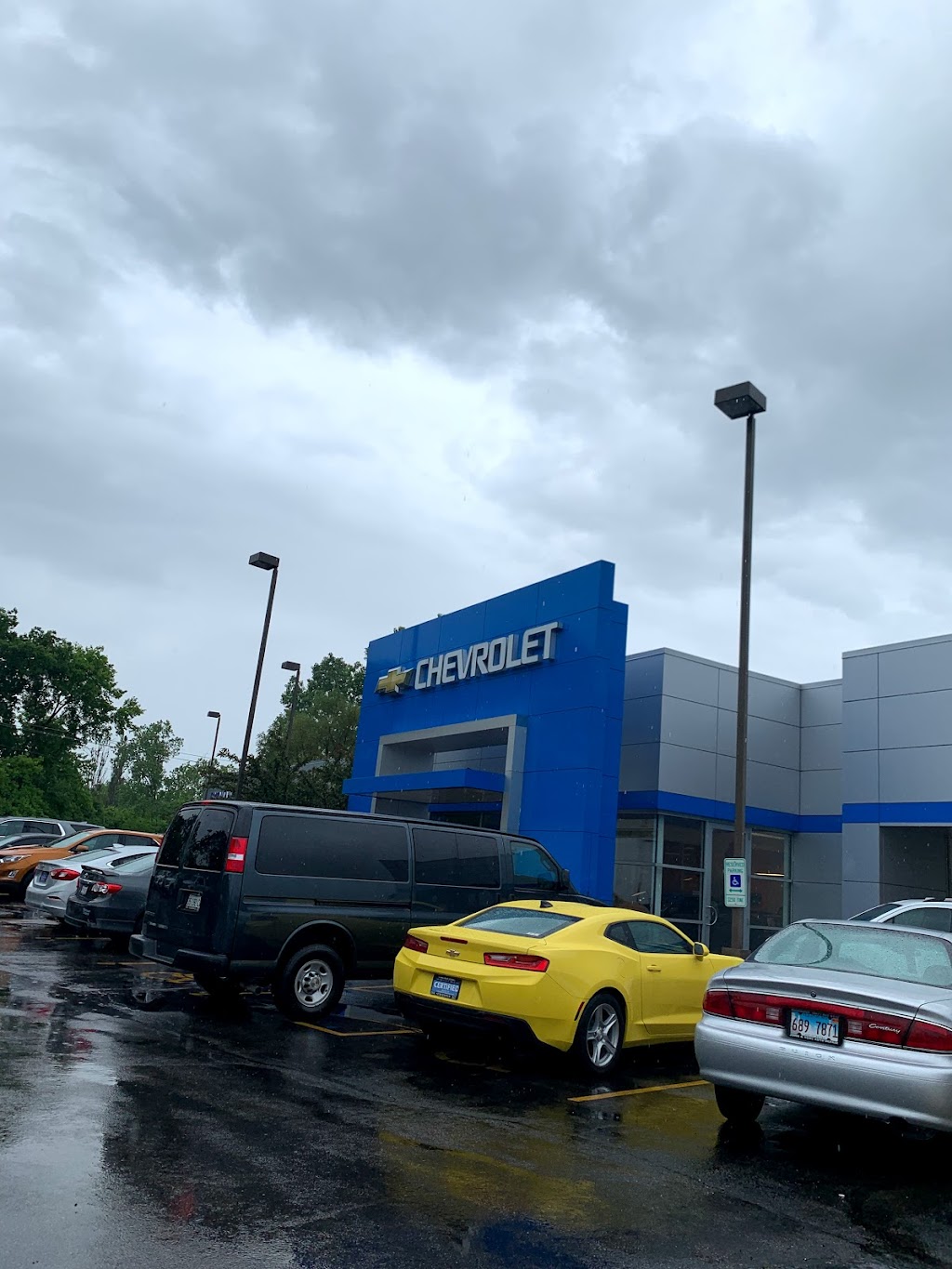 The Chevrolet Exchange | 1 Sherwood Terrace, Lake Bluff, IL 60044, USA | Phone: (847) 615-1111