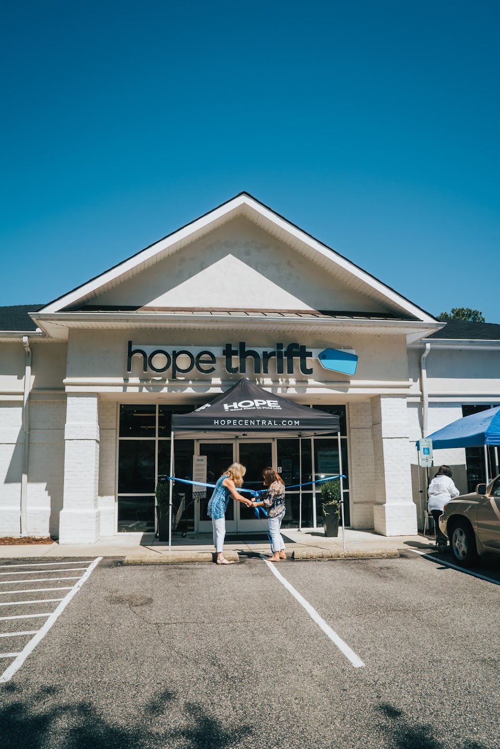 Hope Thrift Bellgrade | 11300 Polo Pl, Midlothian, VA 23113, USA | Phone: (804) 422-0236