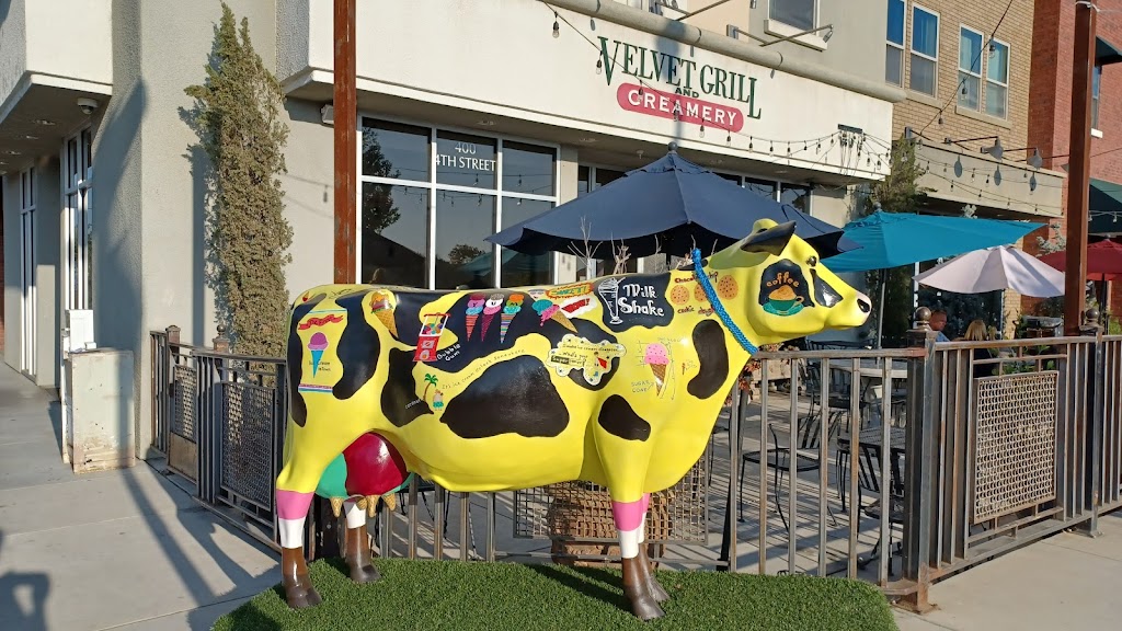 Velvet Grill & Creamery | 400 4th St #100, Galt, CA 95632, USA | Phone: (209) 744-1413