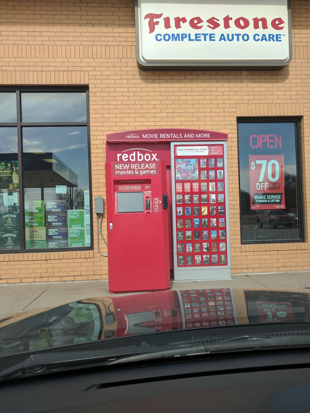 Redbox | 902 Garland St, Offutt AFB, NE 68113, USA | Phone: (866) 733-2693