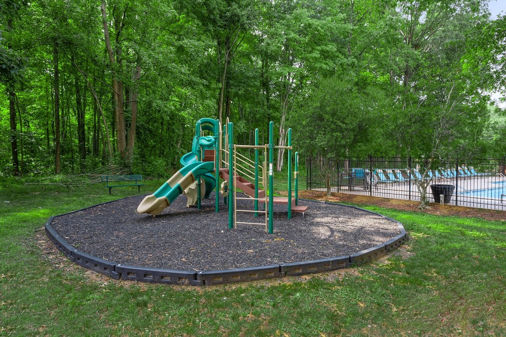 The Park at Oak Ridge Apartments | 5856 Old Oak Ridge Rd, Greensboro, NC 27410, USA | Phone: (844) 873-9783