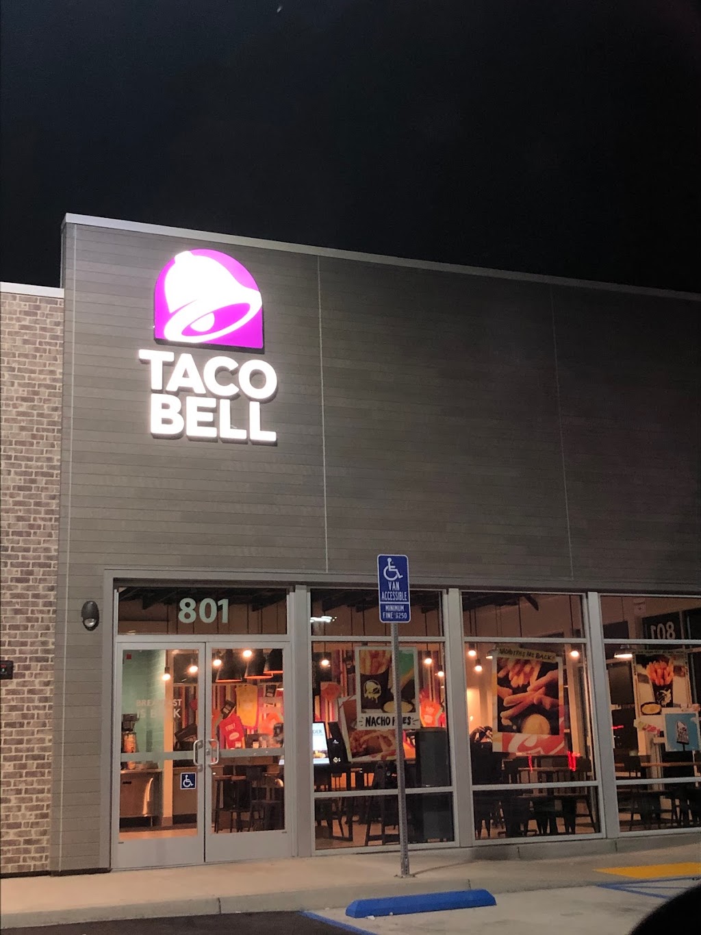 Taco Bell | 801 Manning Ave, Parlier, CA 93648, USA | Phone: (559) 836-5031
