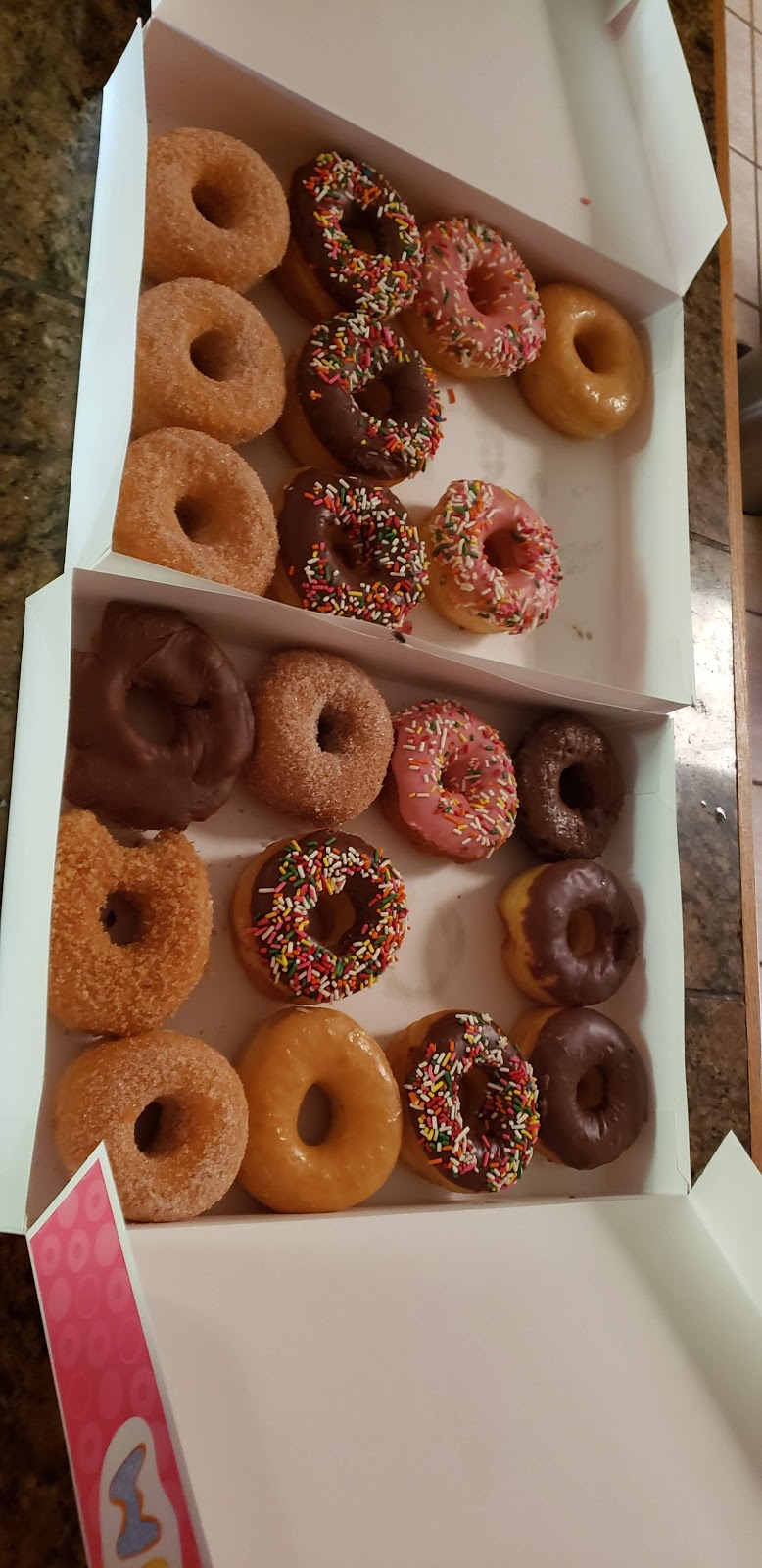 Donut Plus | 317 E Vaughan St, Bertram, TX 78605, USA | Phone: (512) 355-8238