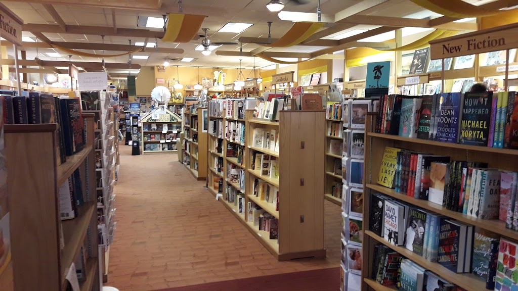 Book House of Stuyvesant Plaza | 1475 Western Ave #62, Albany, NY 12203, USA | Phone: (518) 489-4761