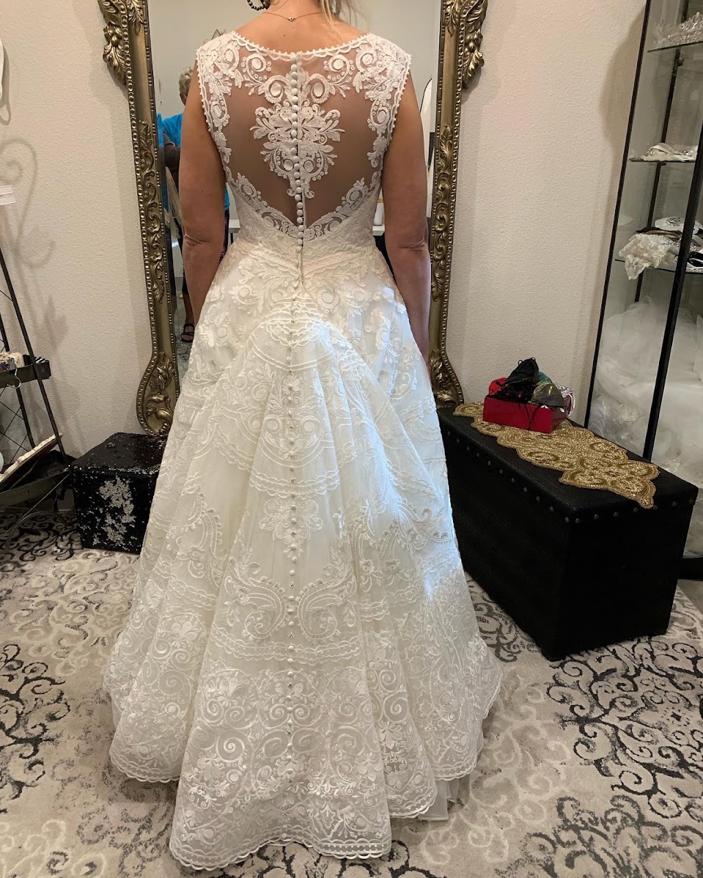 A.Cherie Couture : Custom Wedding Dresses and Alterations | 8000 Fair Oaks Pkwy Suite 3101, Fair Oaks Ranch, TX 78015, USA | Phone: (210) 363-2935