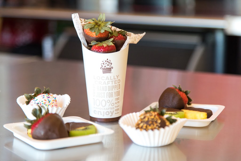 Edible Arrangements | 12726 Fountain Lake Cir, Stafford, TX 77477, USA | Phone: (281) 313-7848