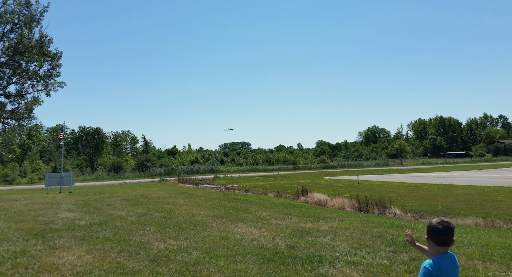 Ray Community Airport (57D) | 59819 Indian Trail, Ray, MI 48096, USA | Phone: (586) 749-9558