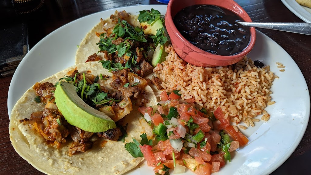 Flores Mexican Restaurant | 4625 W William Cannon Dr, Austin, TX 78749, USA | Phone: (512) 892-4845