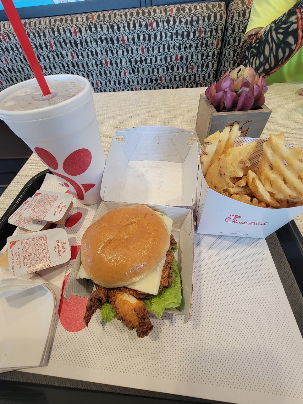 Chick-fil-A | 14150 US-190, Hammond, LA 70401, USA | Phone: (985) 363-0481