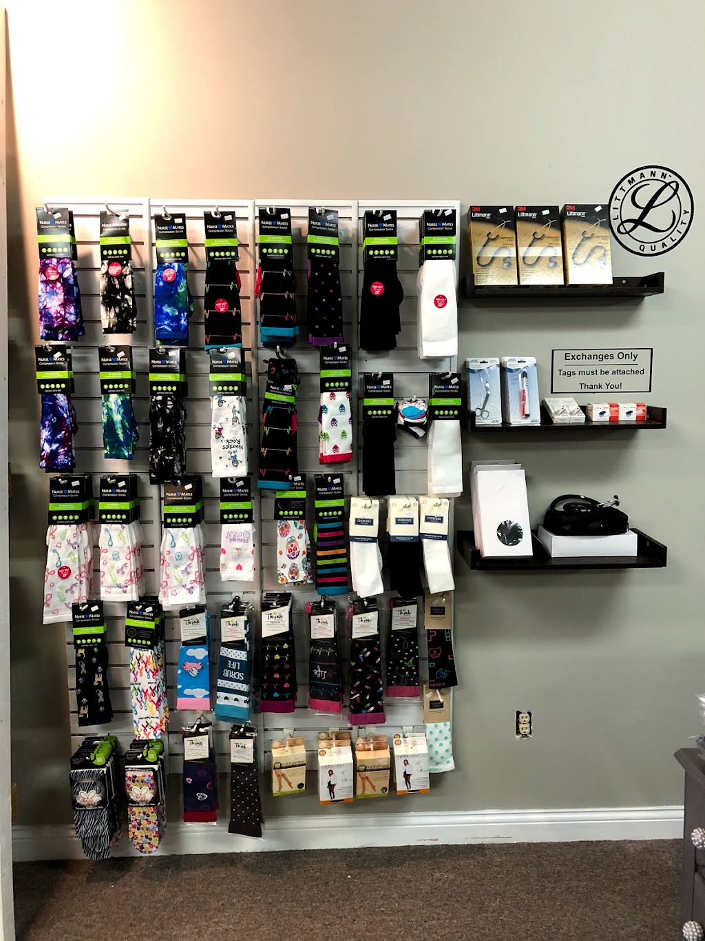 Scrubsies uniform supply | 519 Hampton Way suite 2, Richmond, KY 40475, USA | Phone: (859) 575-4410