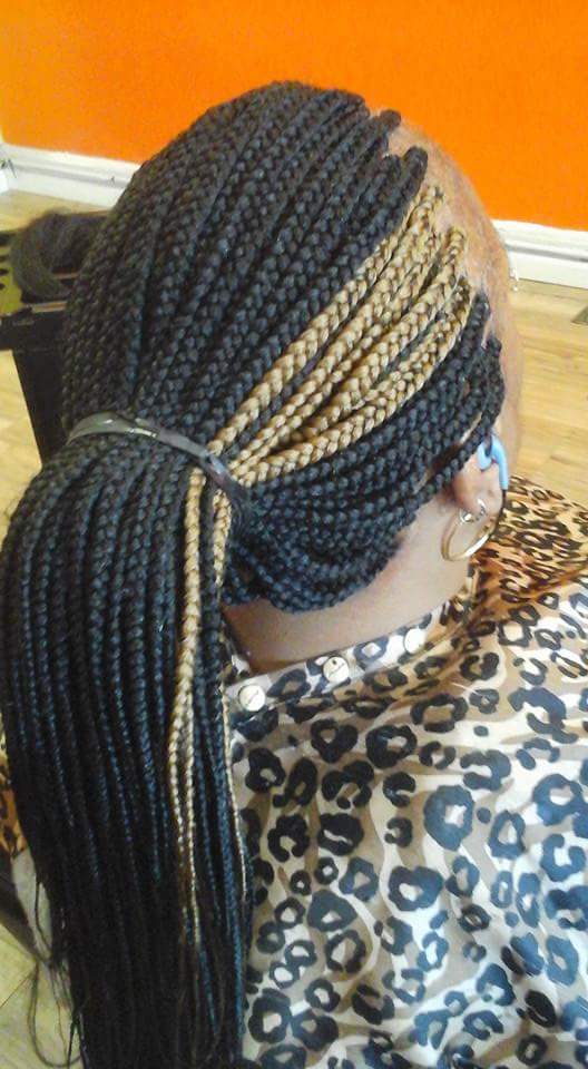 Bella African Hair Braiding | 11338 S Michigan Ave, Chicago, IL 60628, USA | Phone: (773) 216-7550