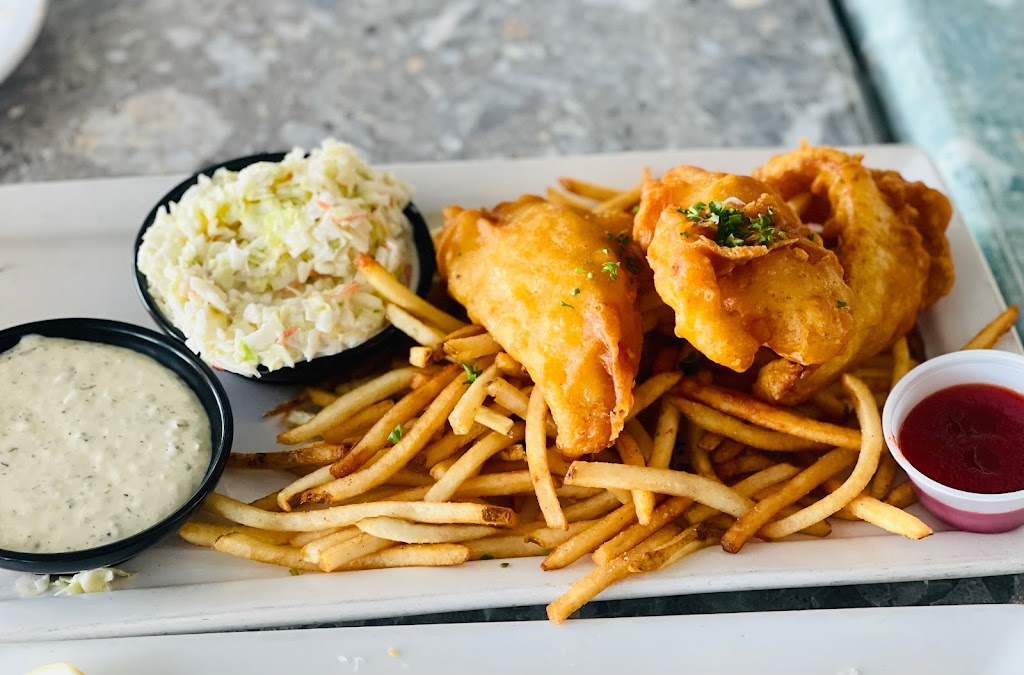 Tony P’s Dockside Grill | 4445 Admiralty Way, Marina Del Rey, CA 90292, USA | Phone: (310) 823-4534