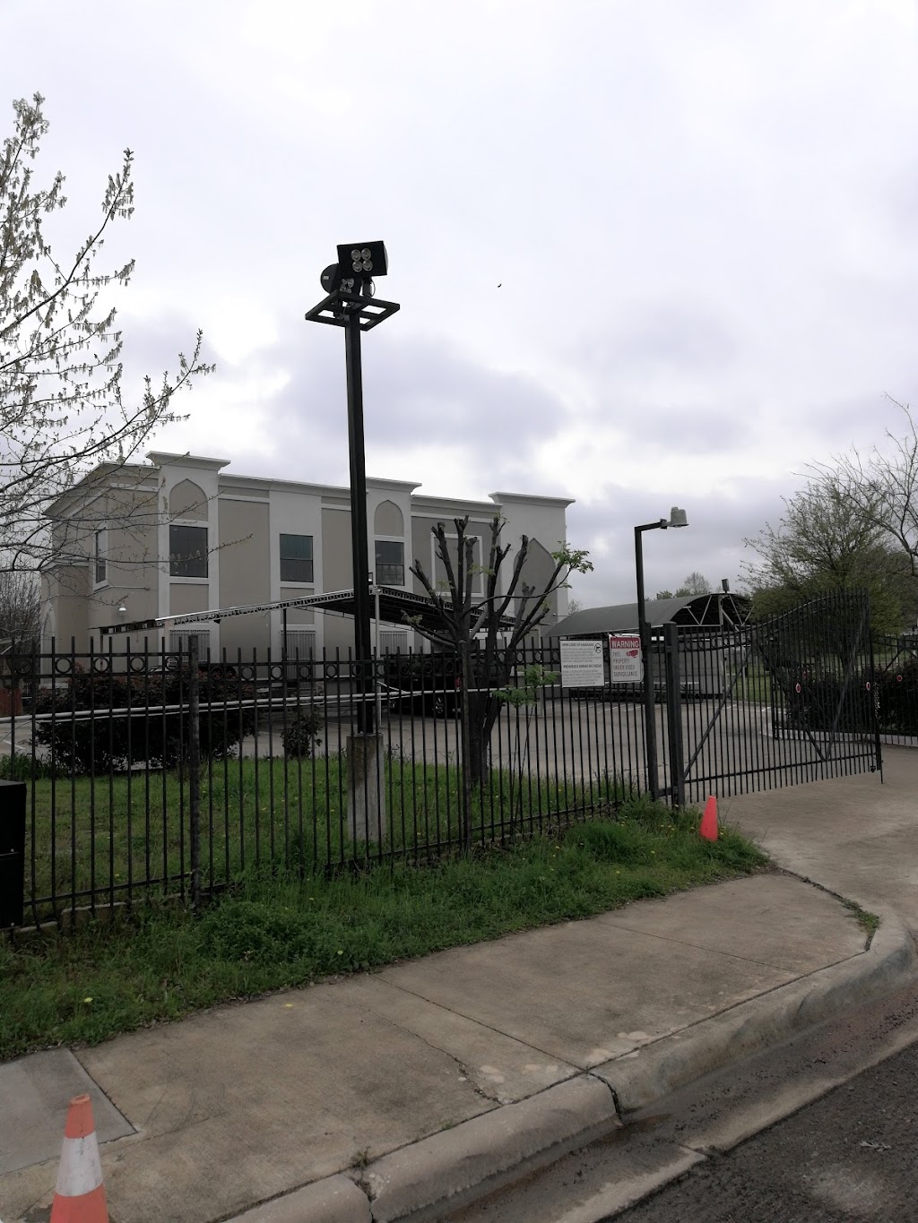 Islamic Center of Round Rock | 1951 Hampton Ln, Round Rock, TX 78664, USA | Phone: (512) 730-3644 Islamic Center of Round Rock | 1951 Hampton Ln, Round Rock, TX 78664, USA | Phone: (512) 730-3644