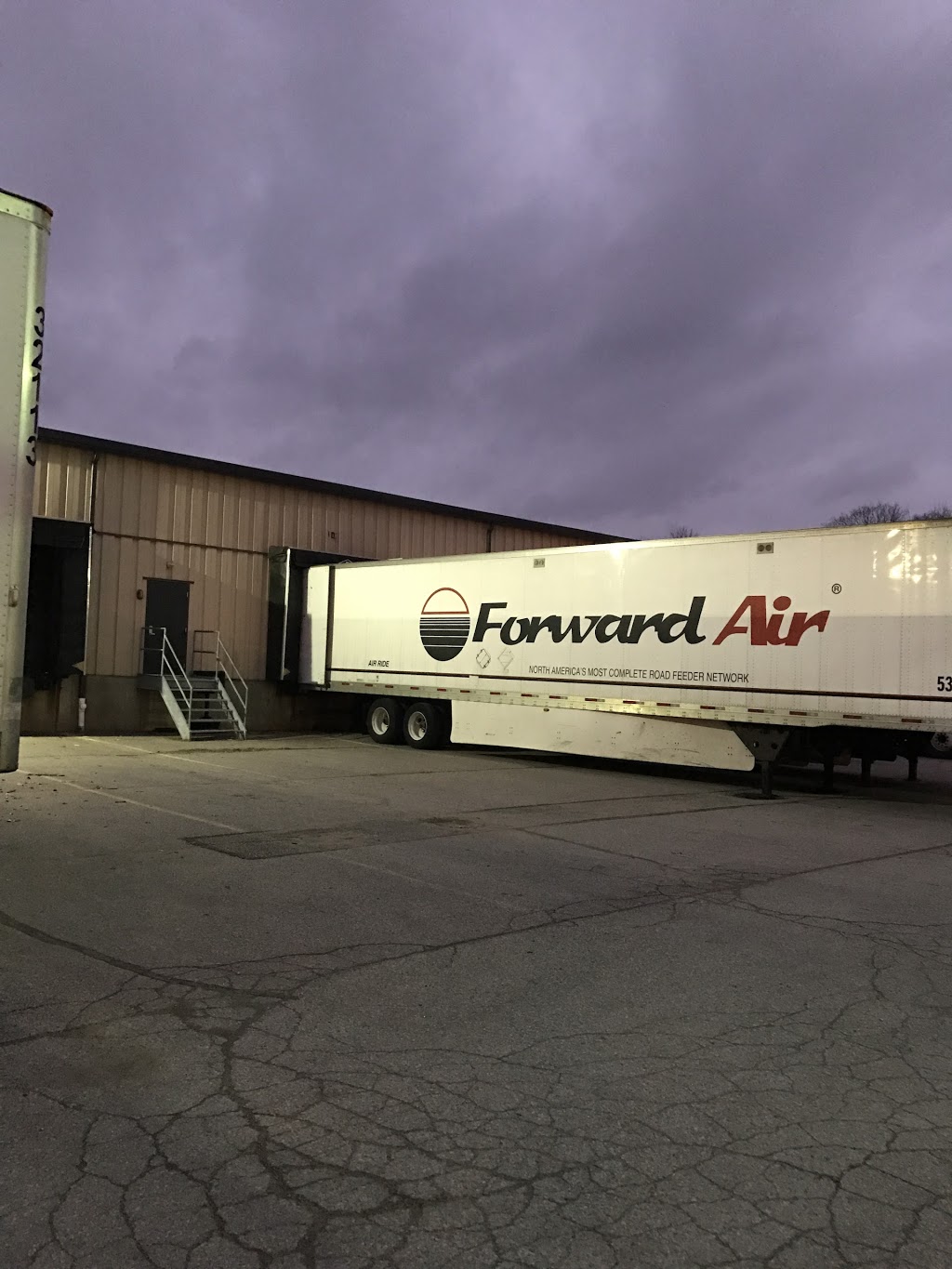 Forward Air Inc | 121 Spring Run Road Extension #310, Coraopolis, PA 15108, USA | Phone: (724) 457-9801