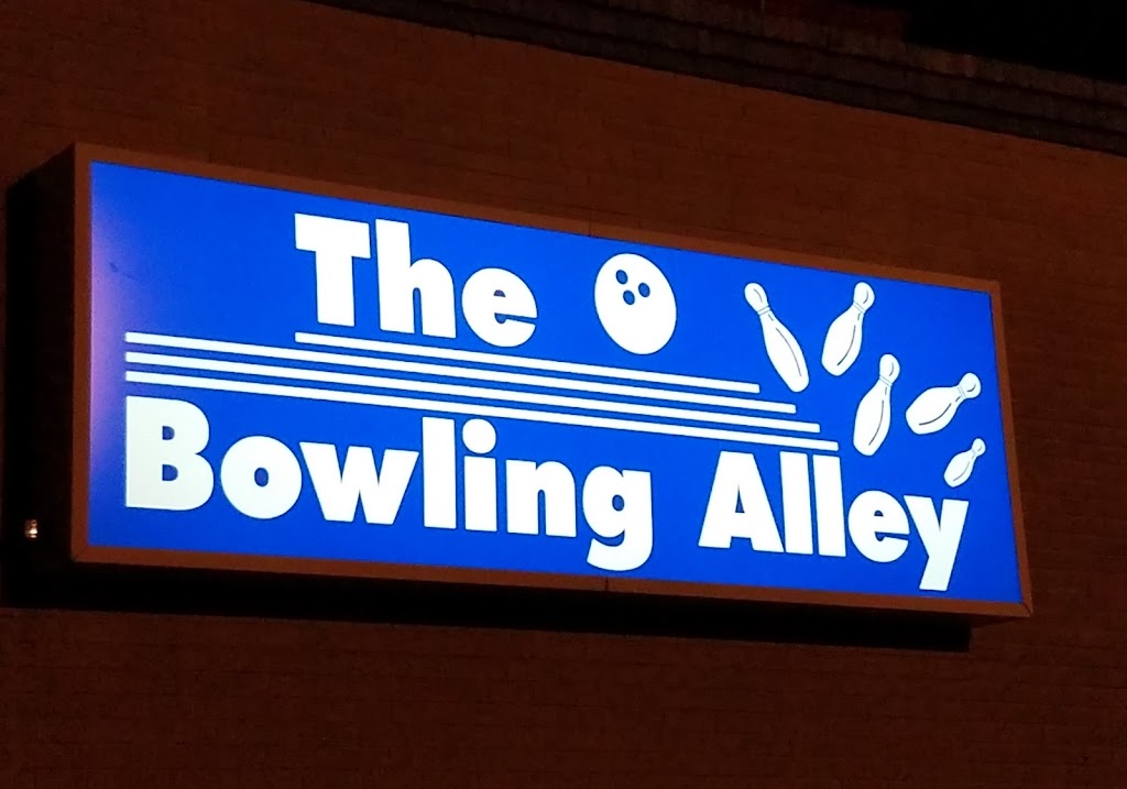 The Bowling Alley | 2237 Boulevard, Colonial Heights, VA 23834, USA | Phone: (804) 526-3862