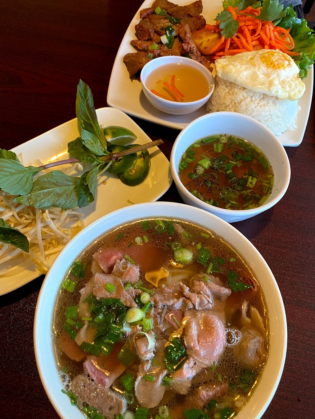 Pho Vi-Vi Pearland | 1921 E Broadway St, Pearland, TX 77581, USA | Phone: (832) 288-2170