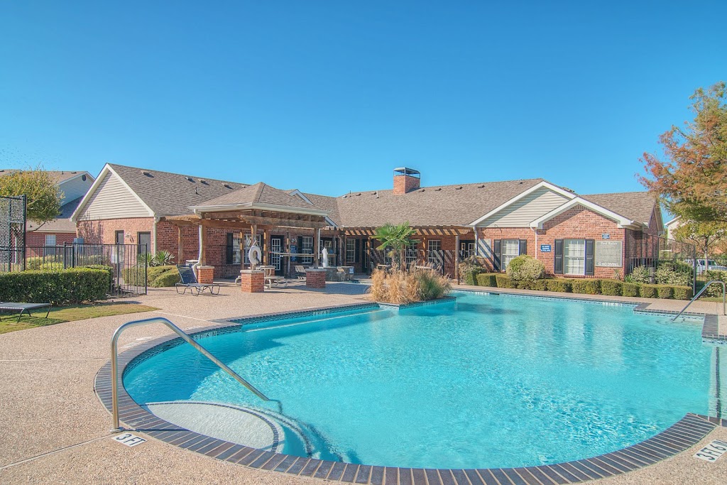 Meridian, 4450 Marine Creek Pkwy, Fort Worth, TX 76106