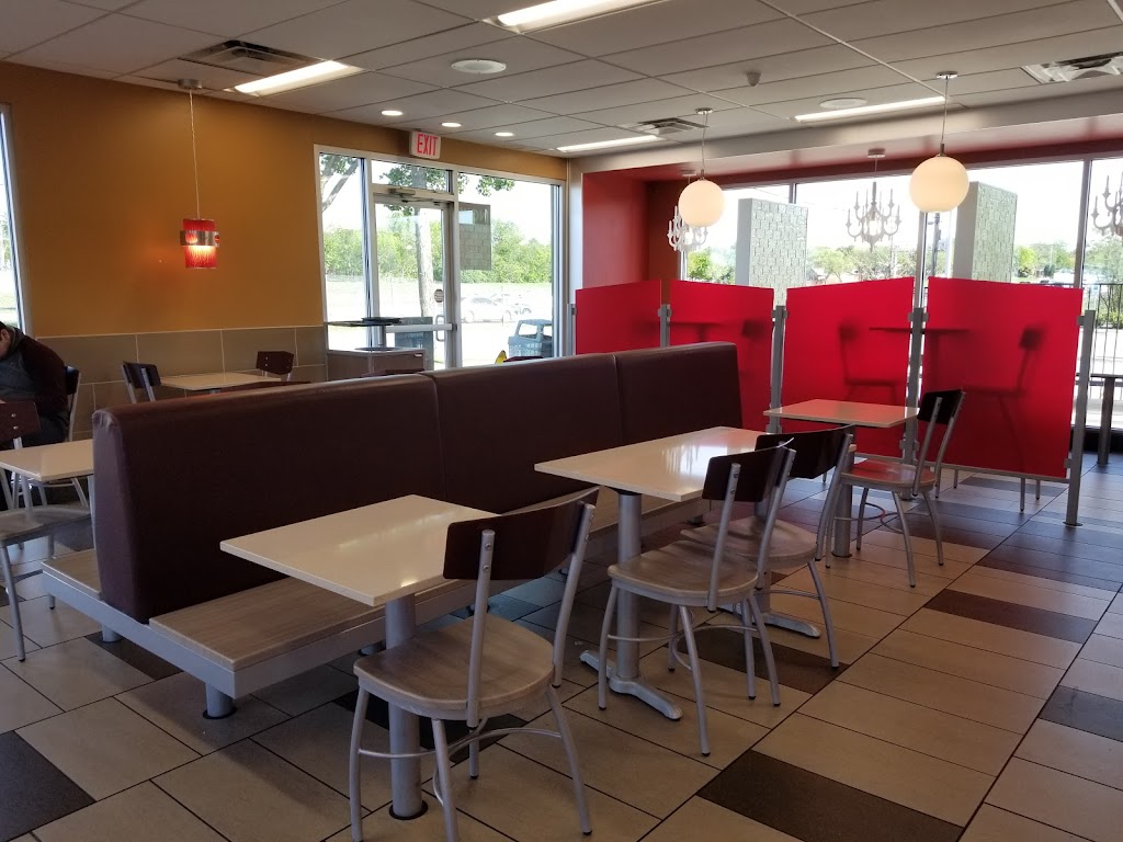 Jack in the Box | 404 W Illinois Ave, Dallas, TX 75224, USA | Phone: (214) 946-5019