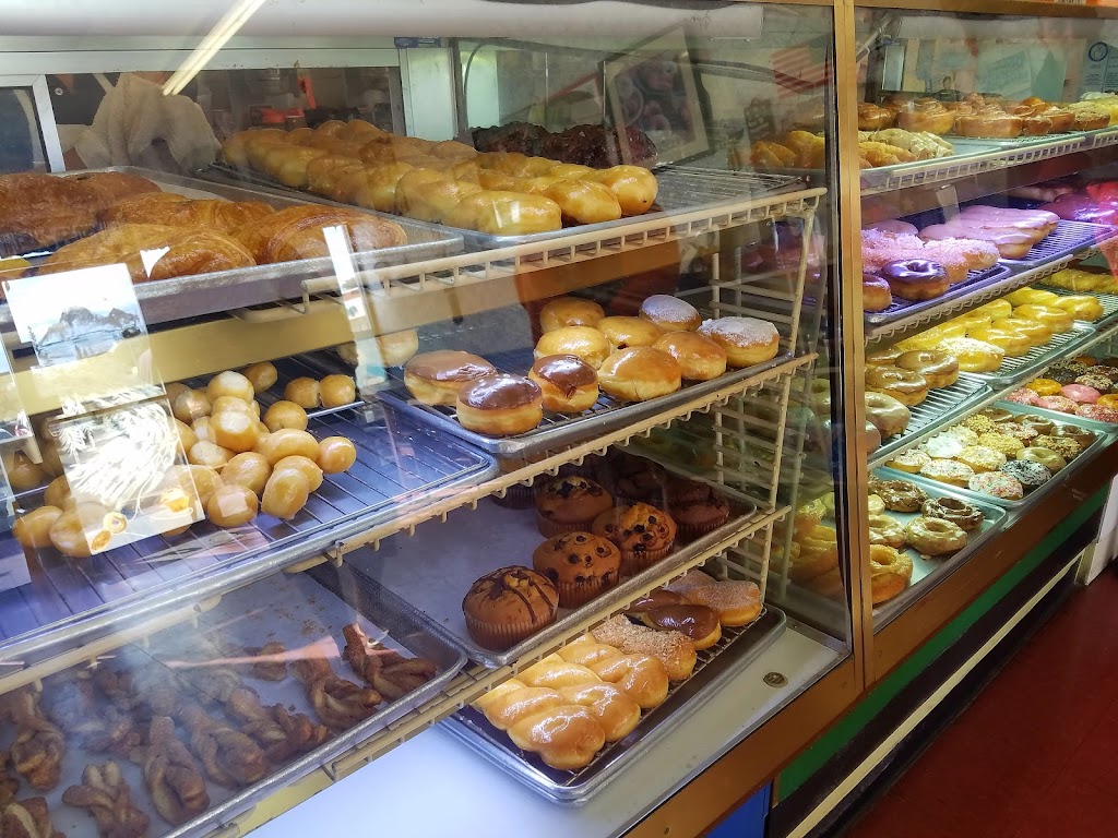 Yankee Doodle Donuts | 3687 W Florida Ave, Hemet, CA 92545, USA | Phone: (951) 652-9733