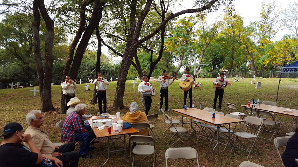 Trinity Farms Rancho Grande Cemetery | 1723 BriarCliff Rd, Dallas, TX 75235, USA | Phone: (806) 441-4553