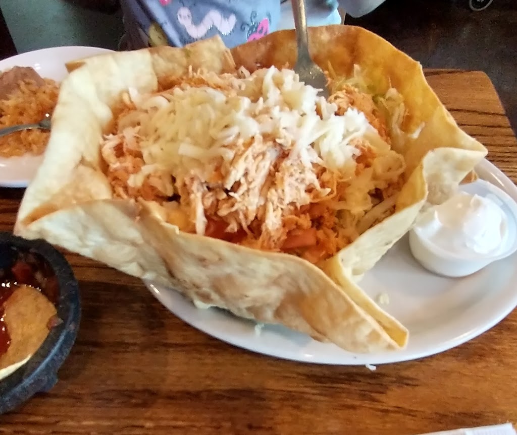 Casa Torres Mexican Restaurant in 2708 FM 51, Decatur, TX 76234, USA