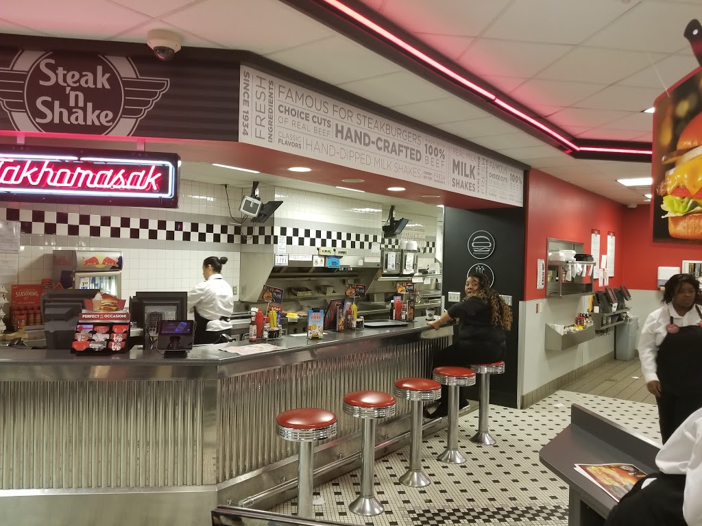 Steak n Shake | 5020 Overton Ridge Blvd, Fort Worth, TX 76132, USA | Phone: (817) 370-7057