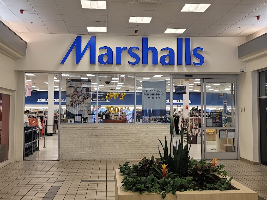 Marshalls | 35 Pleasant St, Weymouth, MA 02190, USA | Phone: (781) 337-5816