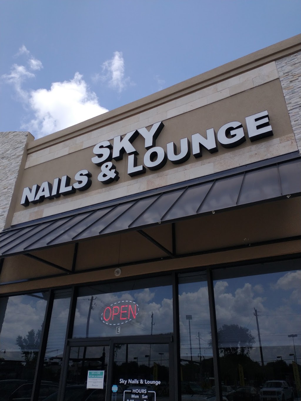 Sky Nails & Lounge | 3003 Texas Pkwy E, Missouri City, TX 77489, USA | Phone: (832) 617-8558