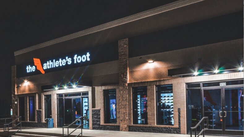 The Athletes Foot | 3708 E Rosedale St, Fort Worth, TX 76105, USA | Phone: (817) 782-9925