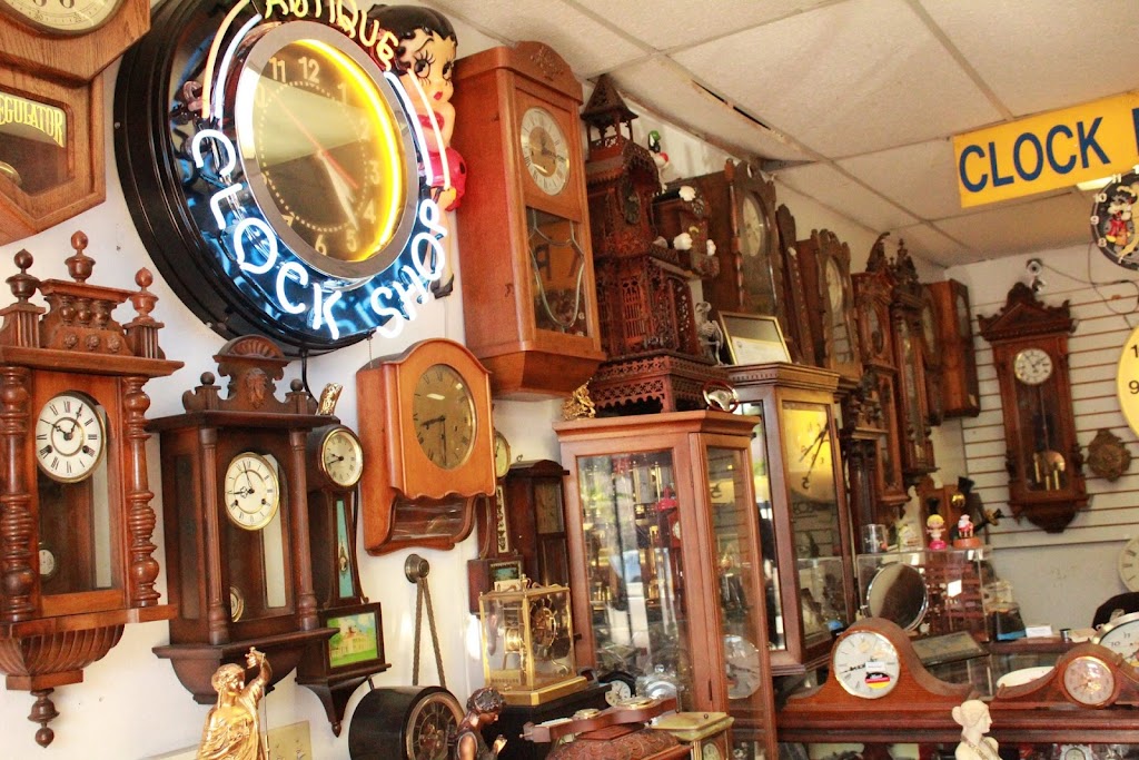 Antique Clock Gallery | 4116 Orange Ave, Long Beach, CA 90807, USA | Phone: (562) 989-7075