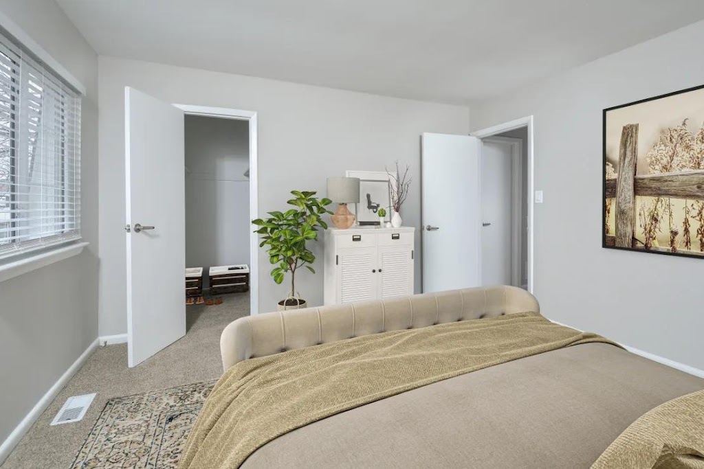 Hickory Point Townhomes | 399-A Hickory Point Blvd, Newport News, VA 23608, USA | Phone: (844) 748-9117