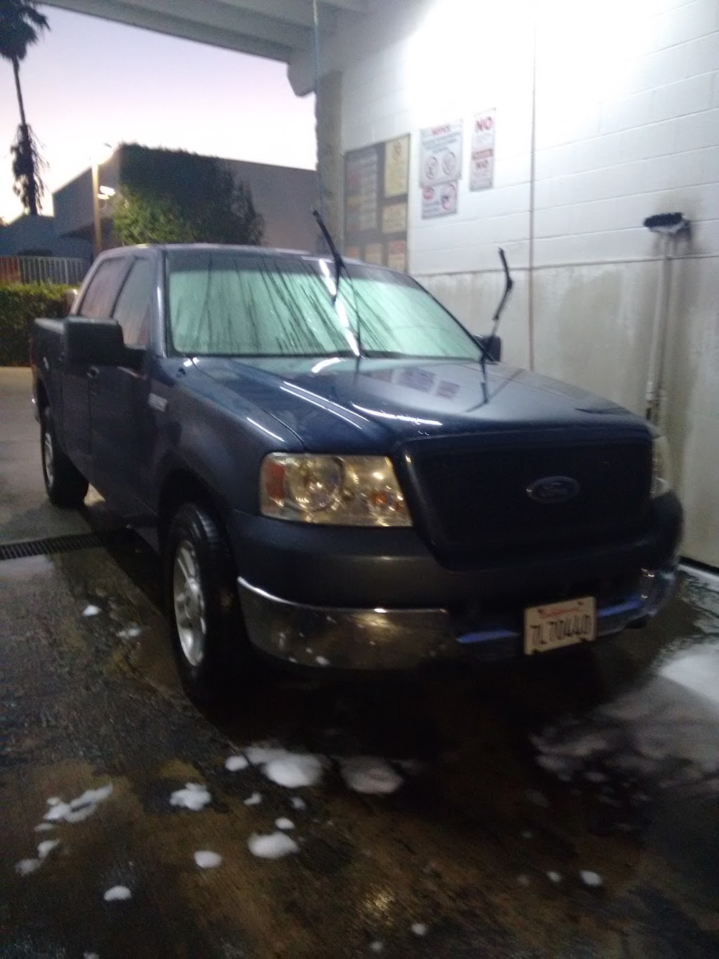 Vienna-Vienna Self-Serve Car Wash | 2064 E Rte 66, Glendora, CA 91740, USA | Phone: (626) 914-5621