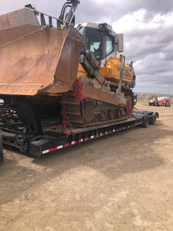 C.H. Van Gundy Heavy Haul LLC | 3140 Muntjac, Schertz, TX 78154, USA | Phone: (210) 687-2801