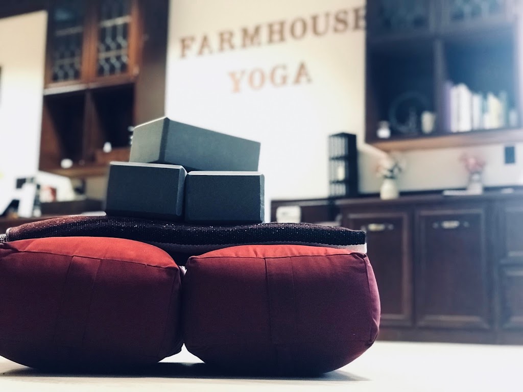 Farmhouse Yoga, LLC | 37000 Center Ridge Rd, North Ridgeville, OH 44039, USA | Phone: (440) 371-4403