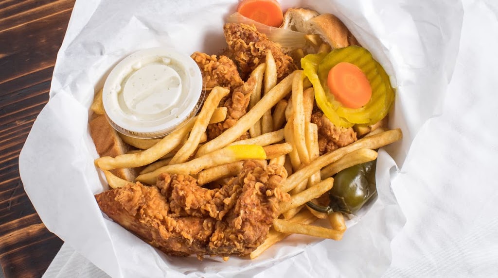 Henderson Chicken | 3103 Al Lipscomb Way, Dallas, TX 75215, USA | Phone: (214) 238-2775