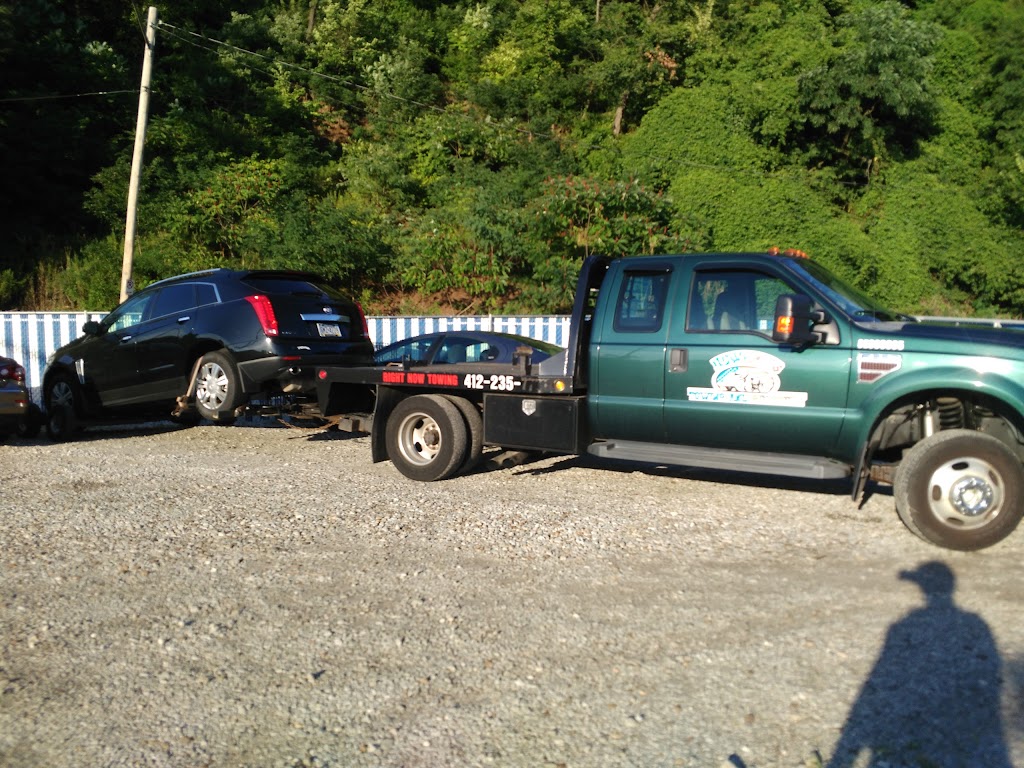 Howards Towing and Recovery, LLC | 60 Irvine St, Pittsburgh, PA 15207, USA | Phone: (412) 422-9005