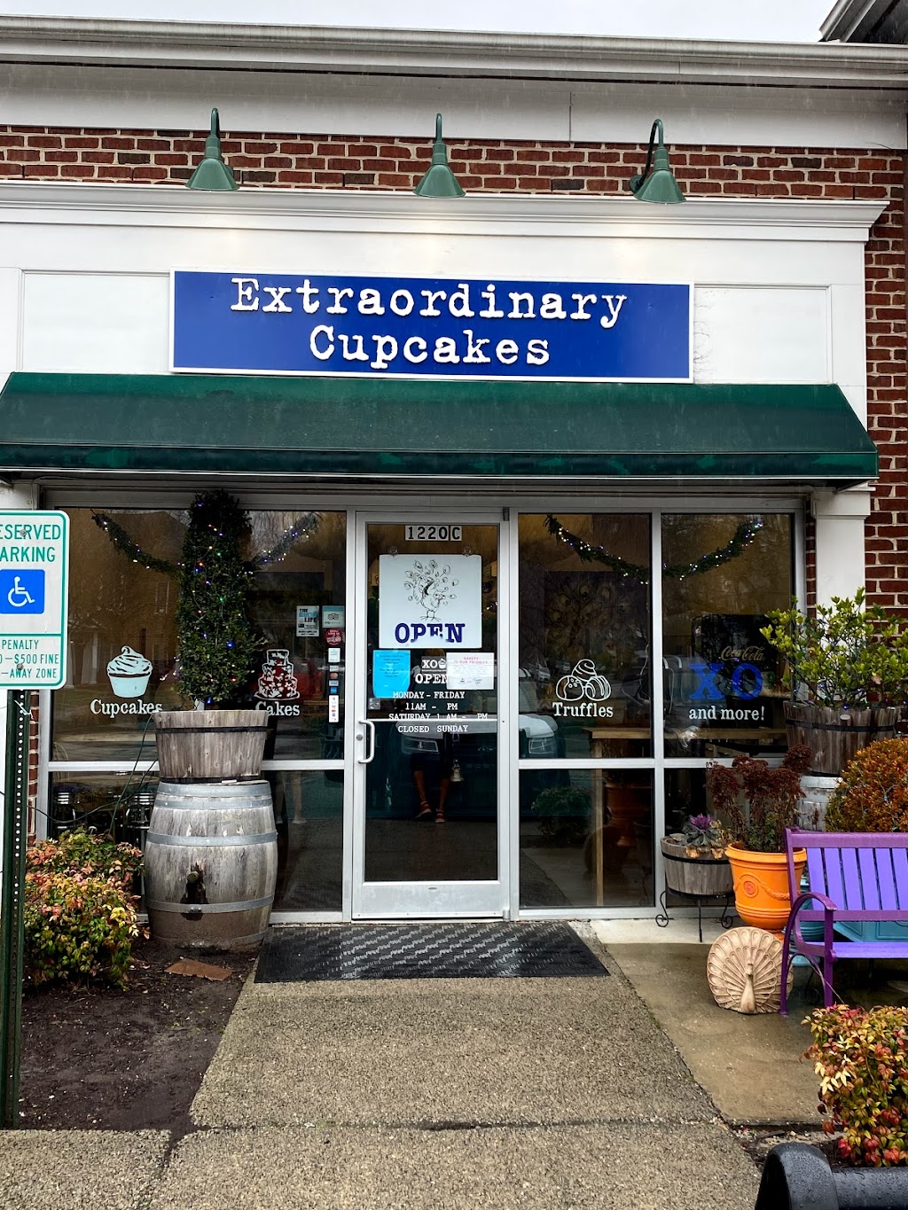 Extraordinary Cupcakes | 1220 Richmond Rd, Williamsburg, VA 23188, USA | Phone: (757) 645-2122