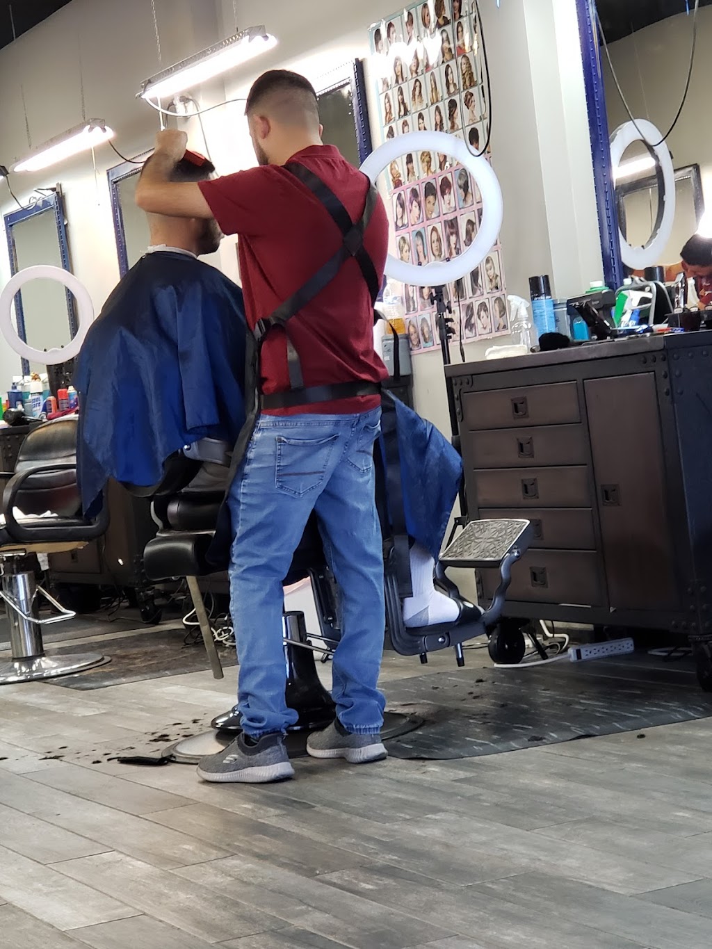 West Cuts Barber & Hair Salon | 2929 N 75th Ave #8, Phoenix, AZ 85033, USA | Phone: (480) 253-8250