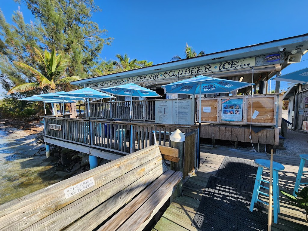 New Pass Grill & Bait Shop | 1505 Ken Thompson Pkwy, Sarasota, FL 34236, USA | Phone: (941) 388-3050