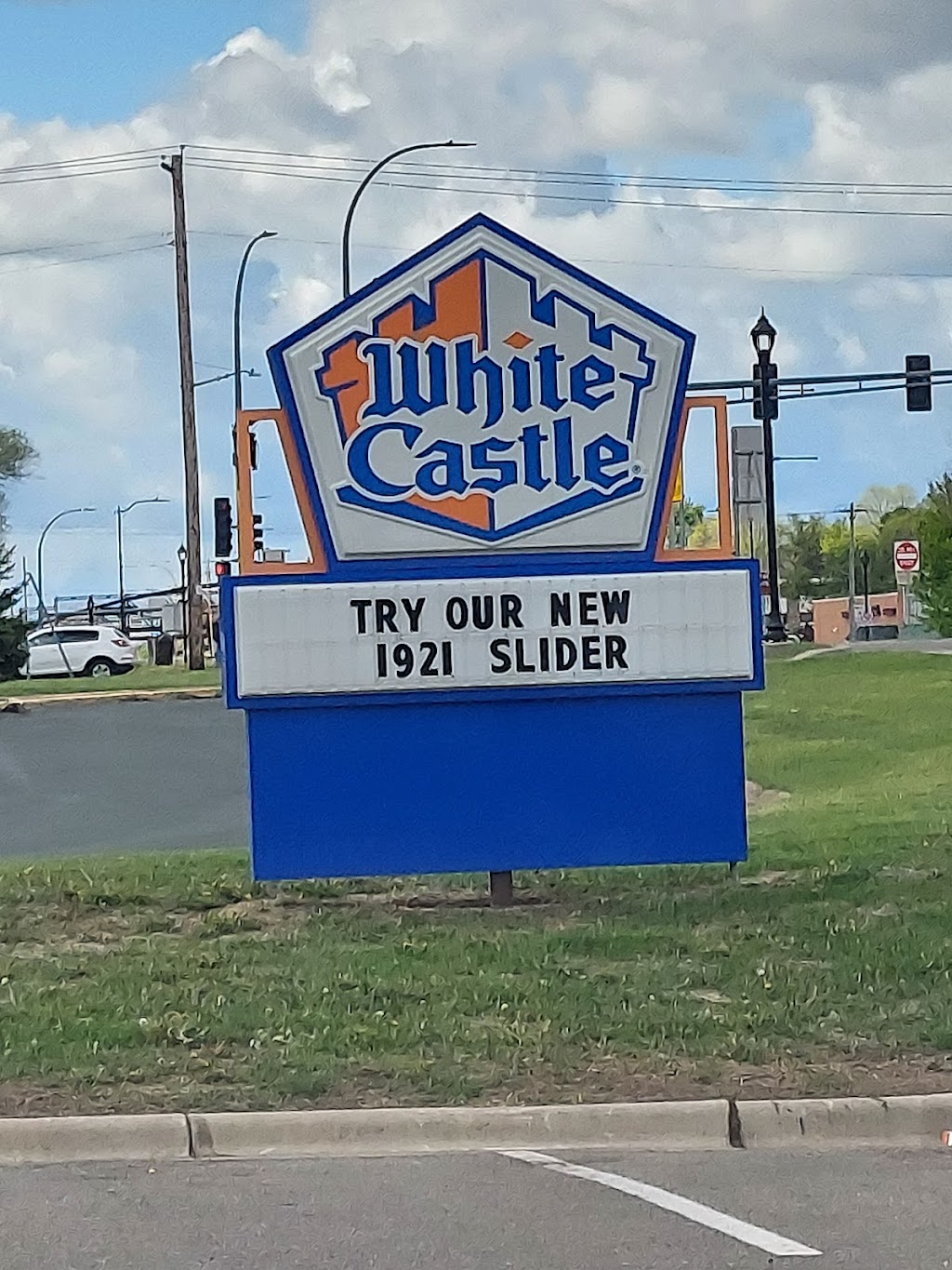 White Castle | 5055 Central Ave N E #270919, Columbia Heights, MN 55421, USA | Phone: (763) 571-4581