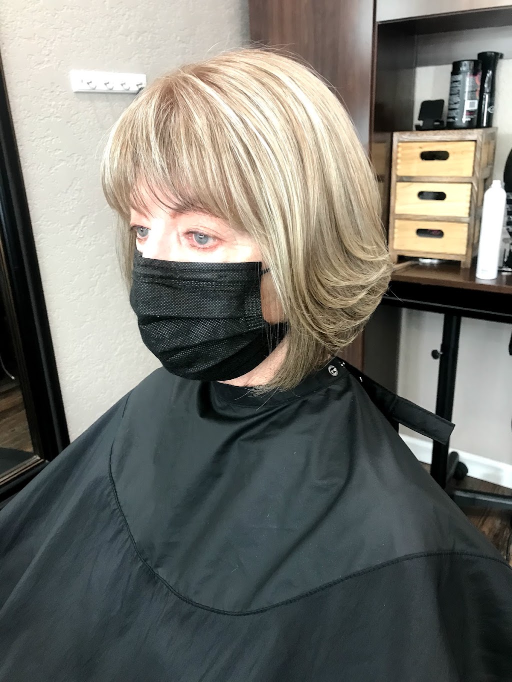 Lake Tapps Salon | 17008 Forest Canyon Rd E # A, Lake Tapps, WA 98391, USA | Phone: (253) 862-9659