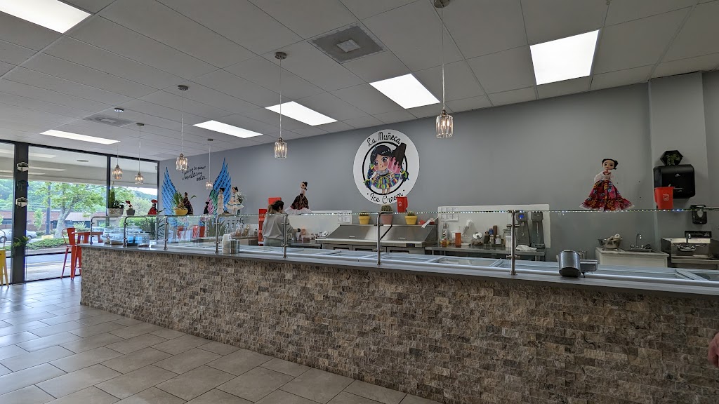 La Muñeca Ice Cream | 131 Mayo St, Hillsborough, NC 27278, USA | Phone: (919) 241-4266