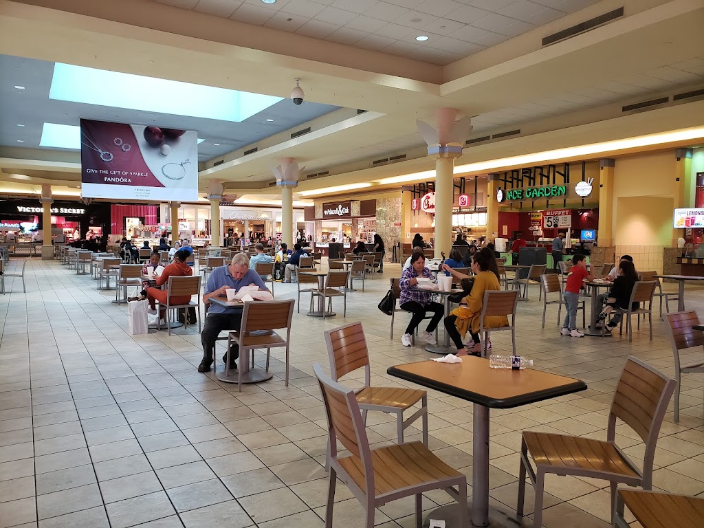 Jefferson Mall | 4801 Outer Loop, Louisville, KY 40219, USA | Phone: (502) 968-4103