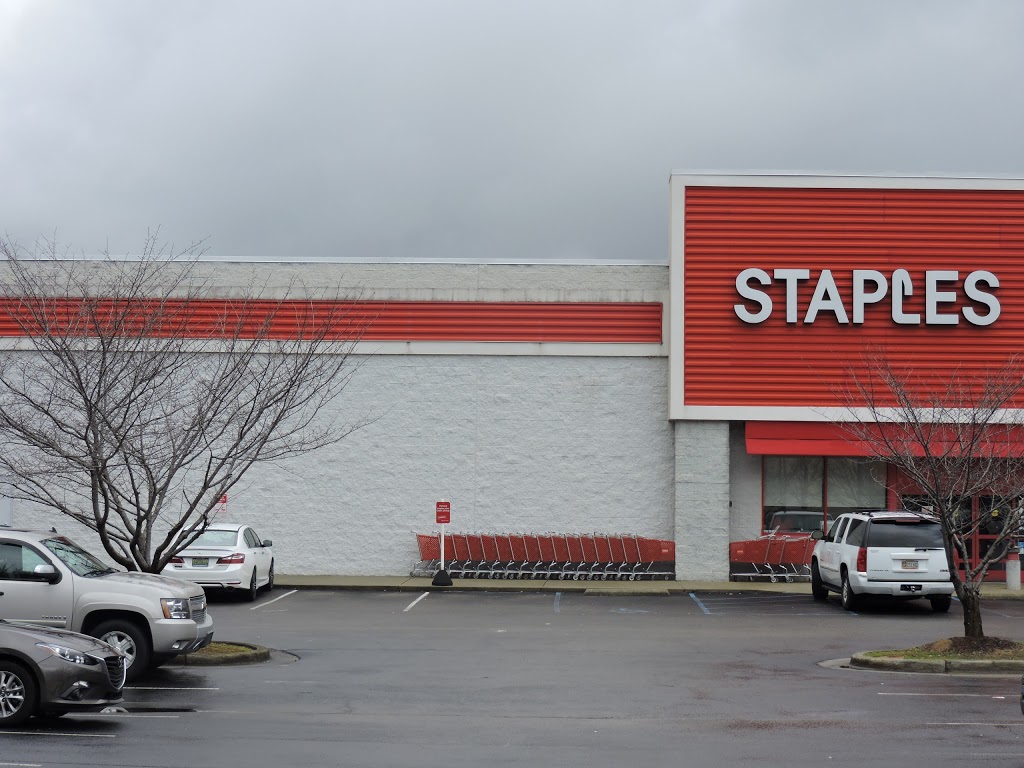 Staples | 1905 Edwards Lake Rd, Birmingham, AL 35235, USA | Phone: (205) 661-3214