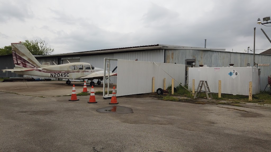Sycamore Strip Airport | 2300 Cunningham St, Fort Worth, TX 76134, USA | Phone: (817) 293-0510