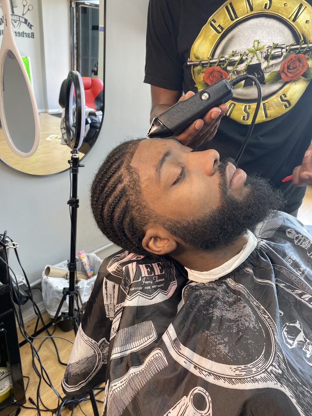 No Shares Barbershop | 725 Fulton Ave, Hempstead, NY 11550, USA | Phone: (516) 385-4197