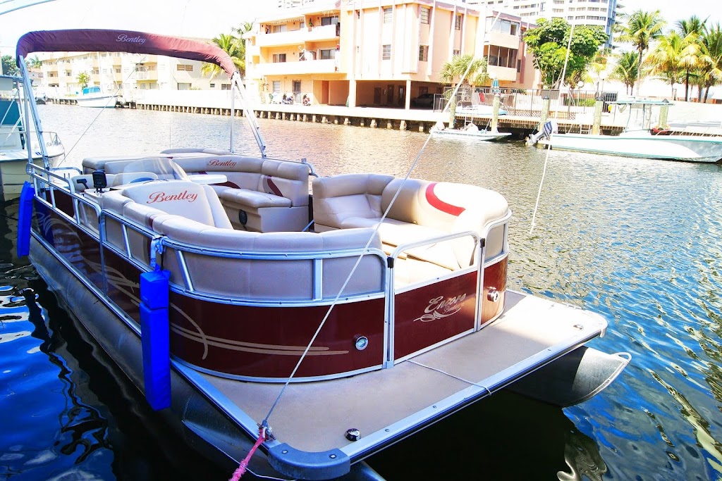 Miami Party Boat Rentals | 400 Sunny Isles Blvd, Miami, FL 33160, USA | Phone: (508) 250-9644