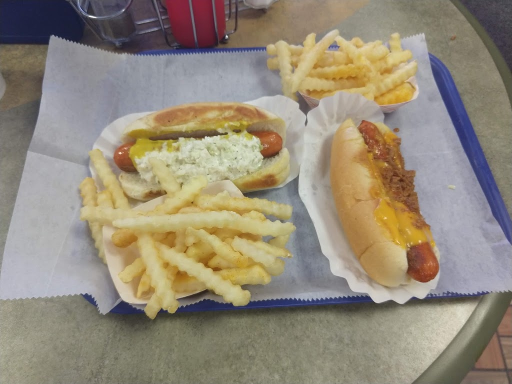 Kings Hot Dogs | 1009 Bethania-Rural Hall Rd, Rural Hall, NC 27045, USA | Phone: (336) 969-4688