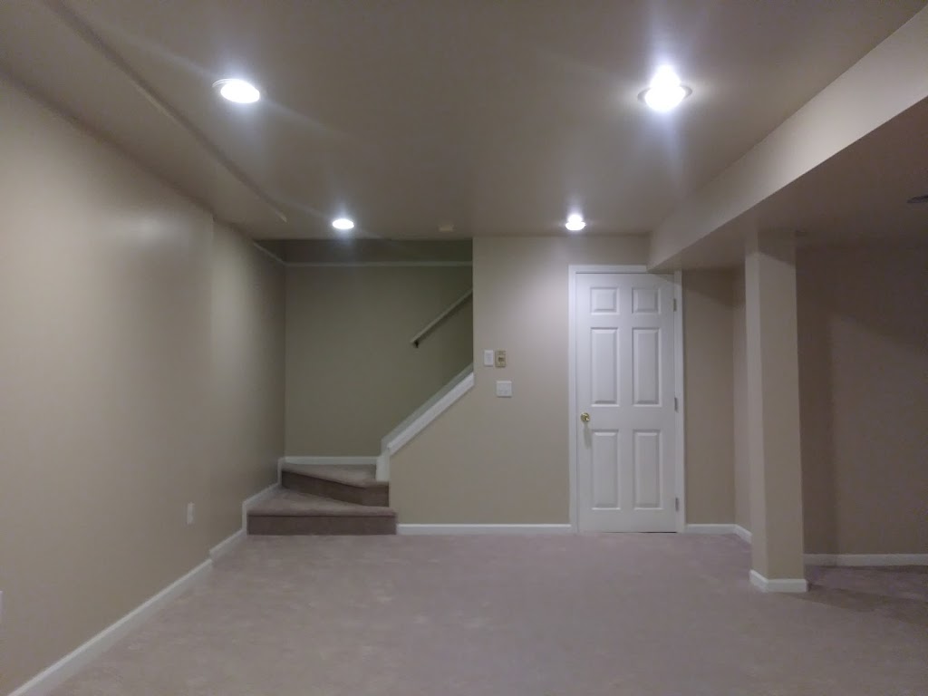 Around The House Remodeling Service | 489 Harvey Ave, Pontiac, MI 48341 | Phone: (248) 818-3942